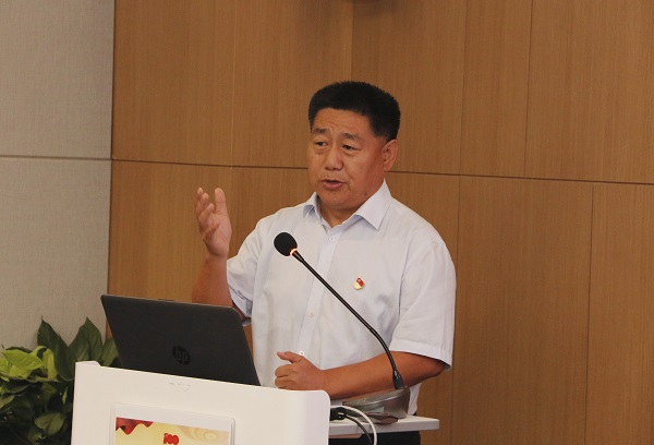 11、集團公司黨委書記張會民作點評講話.jpg