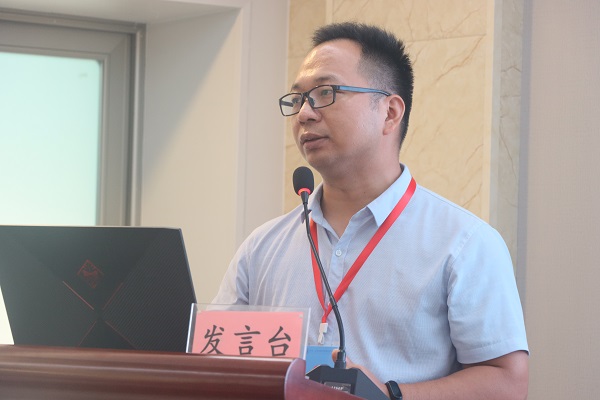 5、集團公司BIM中心主任曾良作《建設(shè)工程全過程BIM應(yīng)用》分享.jpg