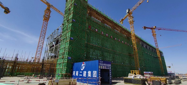 1號機(jī)組主廠房A排順利封頂.jpg 1號機(jī)組主廠房A排順利封頂.jpg